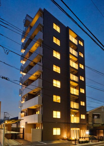 DIPS小竹向原の外観