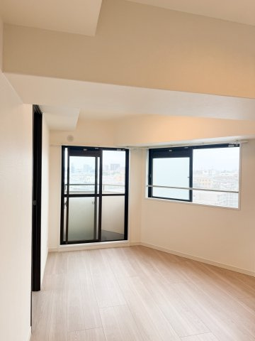 ライオンズマンション旗の台の居間・リビング|ライオンズマンション旗の台：２面採光のリビングです！