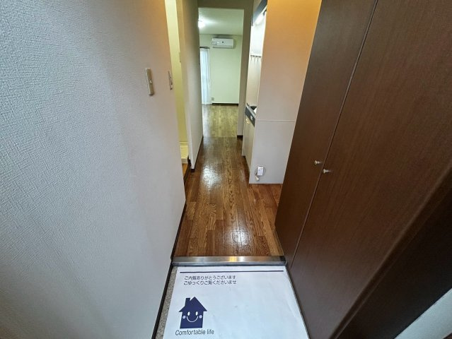 フォブール喜多川Aの玄関