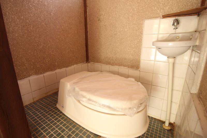 石村様借家のトイレ