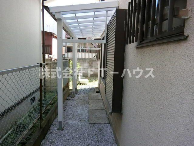 市川市新田戸建ての庭