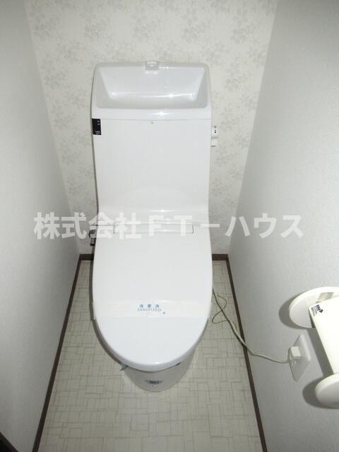 市川市新田戸建てのトイレ