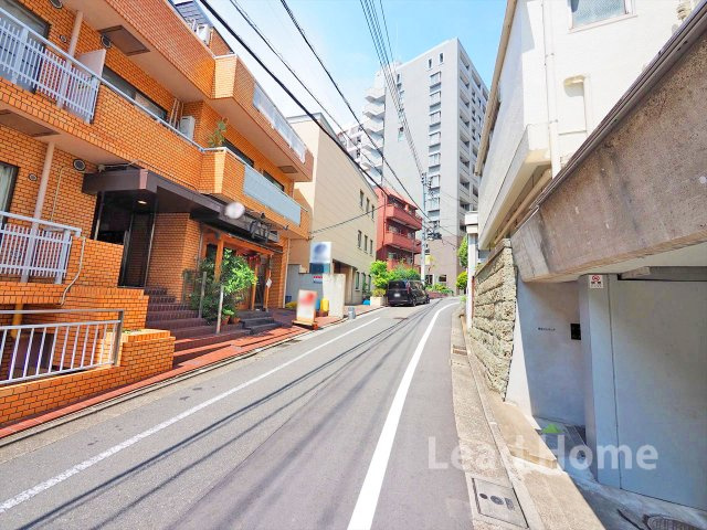 【その他】 | ベルグリーン目黒 | 前面道路