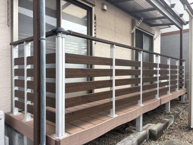 小牧市久保一色南２丁目　中古戸建の設備|デッキ付