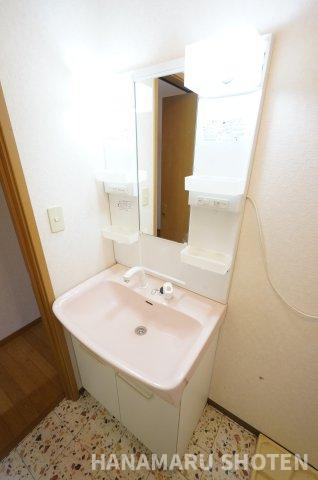 バージンドリーム.の独立洗面台|物件、駅でお待ち合わせでのご案内歓迎！