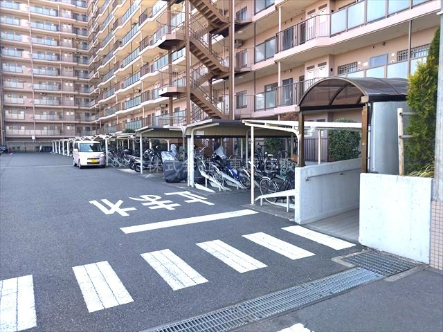 【駐輪場】の画像