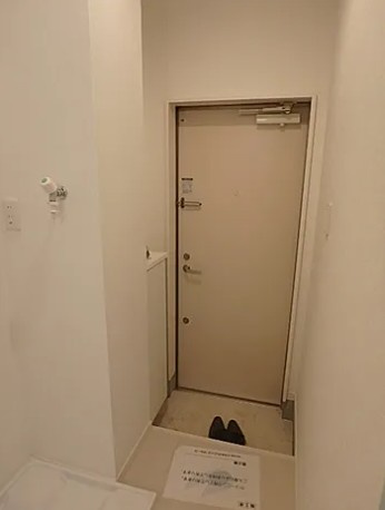 【玄関】