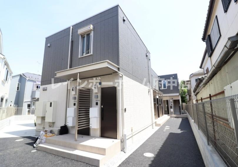 アヴァンス西調布の外観