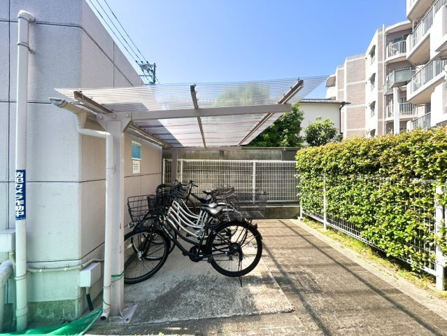 モアステージ墨田リビエールの駐輪場|モアステージ墨田リビエール：敷地内に駐車場・駐輪場ございます！（空き要確認）
