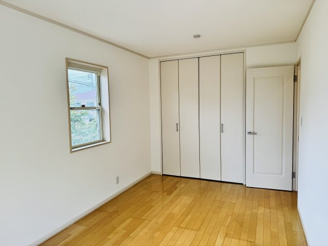 八王子市　城山手　中古戸建ての収納|～収納力の高いクローゼット完備～