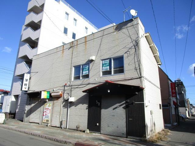 川上町4-1貸店舗の外観