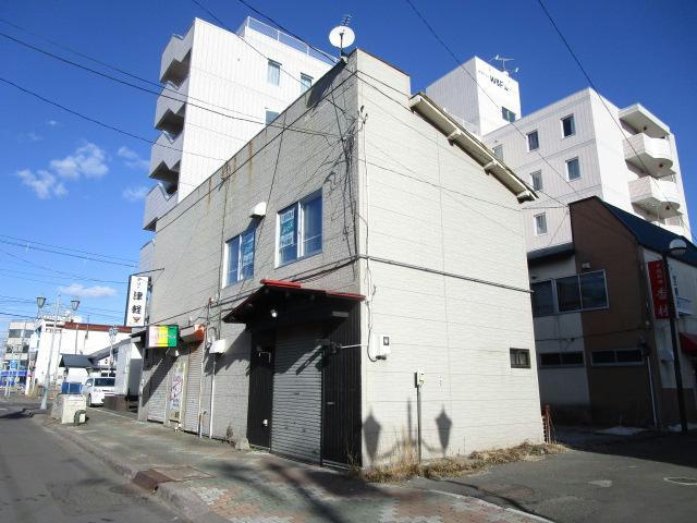 川上町4-1貸店舗の外観