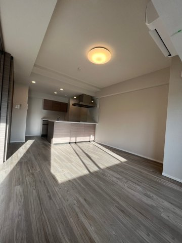 DIPS東十条駅前RESIDENCEの居間・リビング