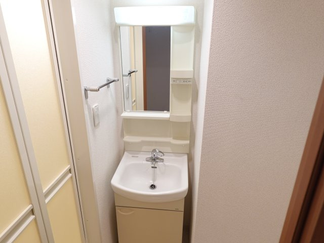 プラウランド小牧の洗面所