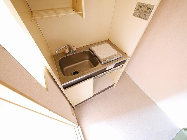 エスティライフあやめ池のキッチン|きれいなキッチンです