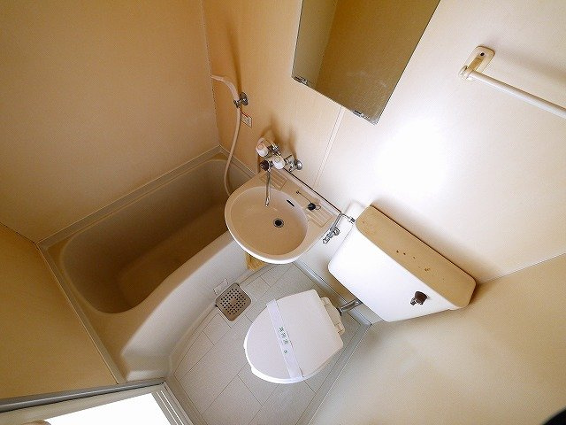 エスティライフあやめ池のトイレ|清潔感のあるトイレです