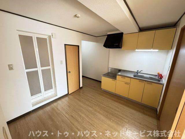 スドウビルの内装