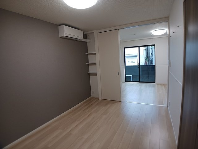 ベルアージュの洋室