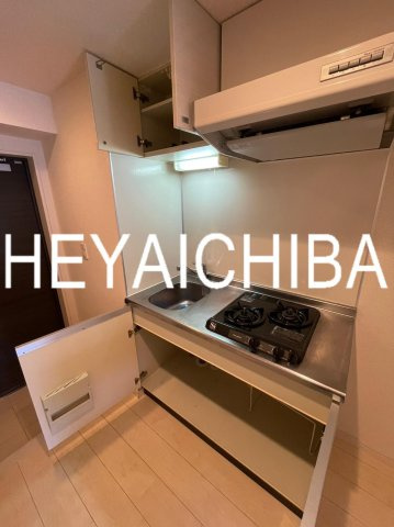 プレール・ドゥーク住吉Ⅱのキッチン|収納