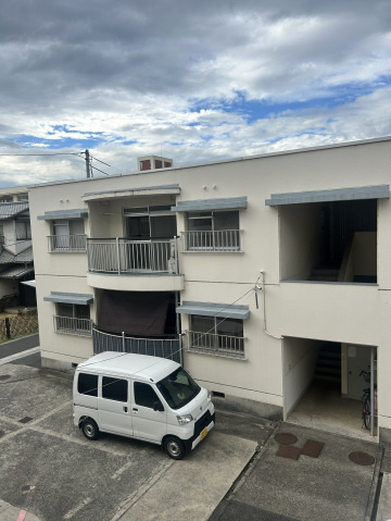 マンション庭瀬　の外観