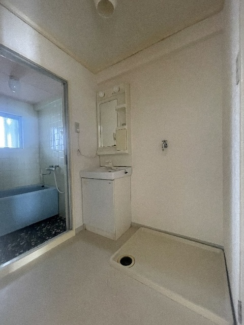 成広京町マンションの洗面所