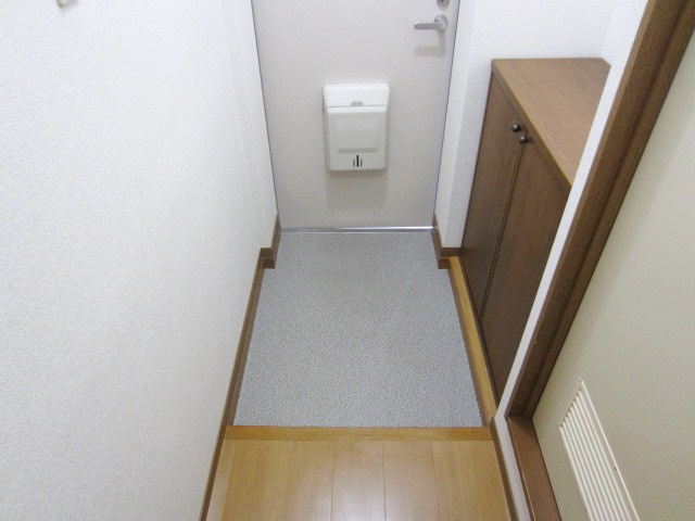 【玄関】