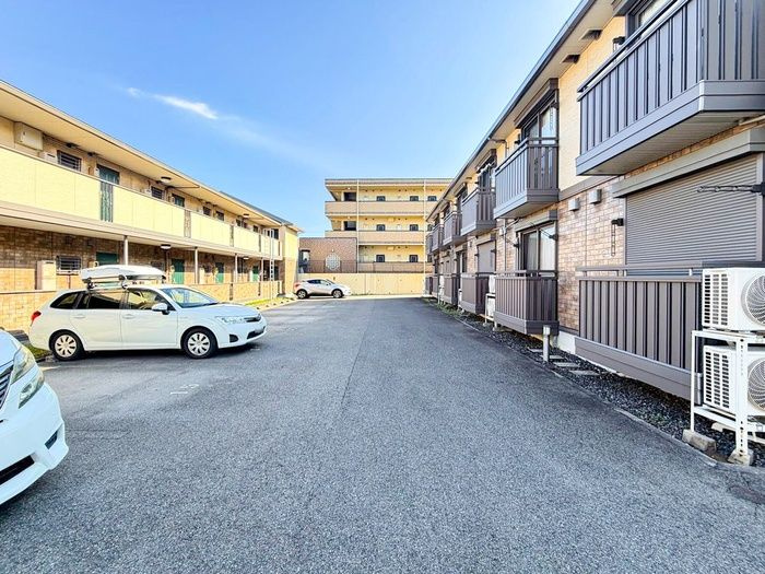 ヴァン　ヴェール　Ｂの駐車場