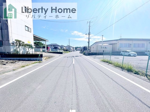 大洗町五反田第3　新築戸建の前面道路含む現地写真