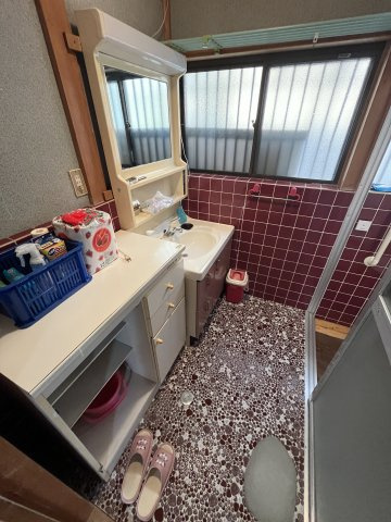 中古住宅　加野1丁目の洗面所