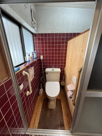 中古住宅　加野1丁目のトイレ