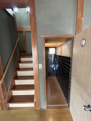 中古住宅　加野1丁目の収納