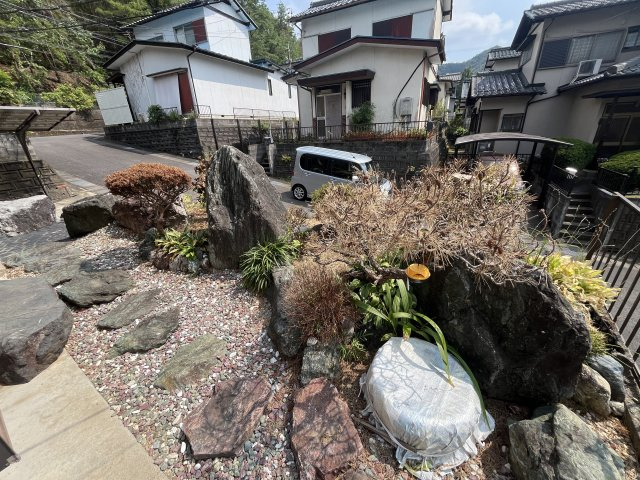 中古住宅　加野1丁目の庭