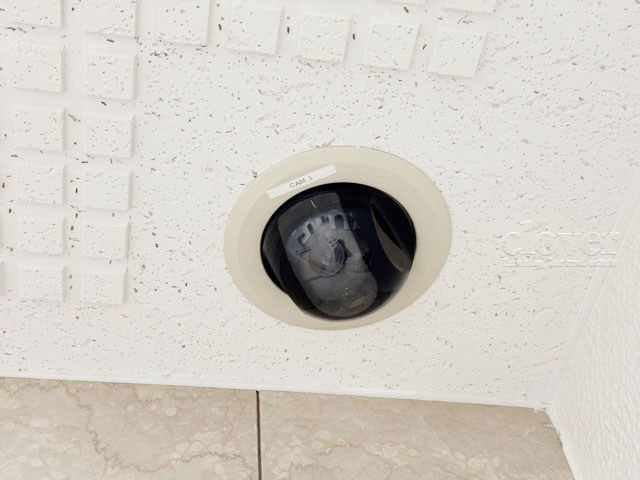 【防犯設備】 | 飛鳥山スカイハイツ | 建物や敷地の隅々に目を光らせる防犯カメラが設置されています。現地を見学される際には、カメラの存在やその台数にも意識を払ってみてください。～即日のご見学可能～　お問合せはお気軽にどうぞ。