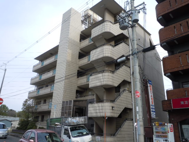 カルム緑地の外観