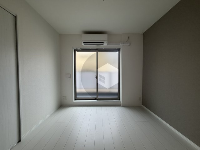 D porta refinardの内装