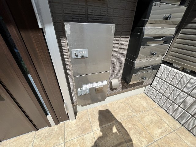 震雲マンション
