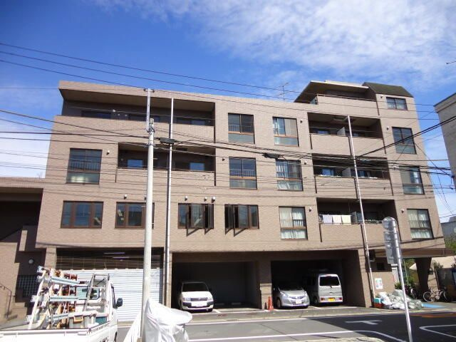 ソシエ南長崎の外観
