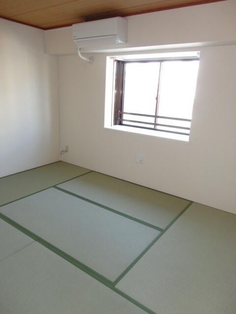 ソシエ南長崎の内装