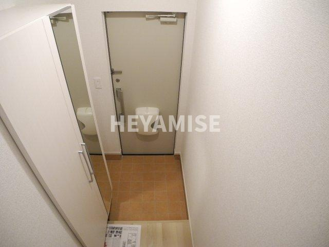 エミナールAの玄関|※室内写真は別号室のもの※