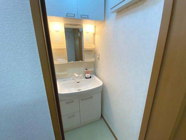 【独立洗面台】