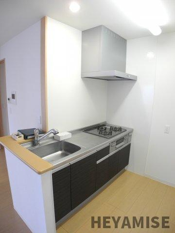 ABITI浜町のキッチン|※同間取りの別の階のお部屋の写真です※