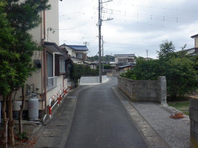 沼、中古住宅２F建ての周辺