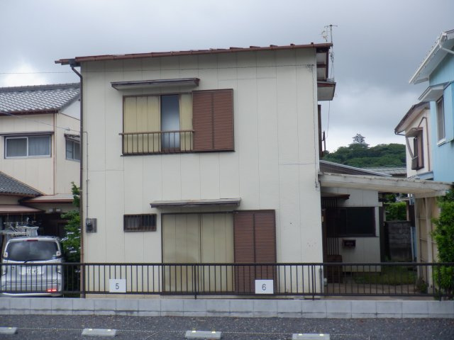 沼、中古住宅２F建て