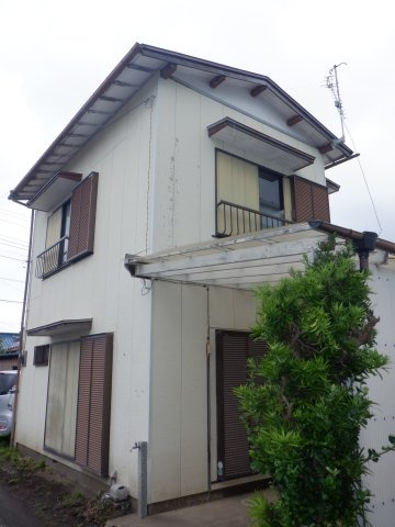 沼、中古住宅２F建ての外観