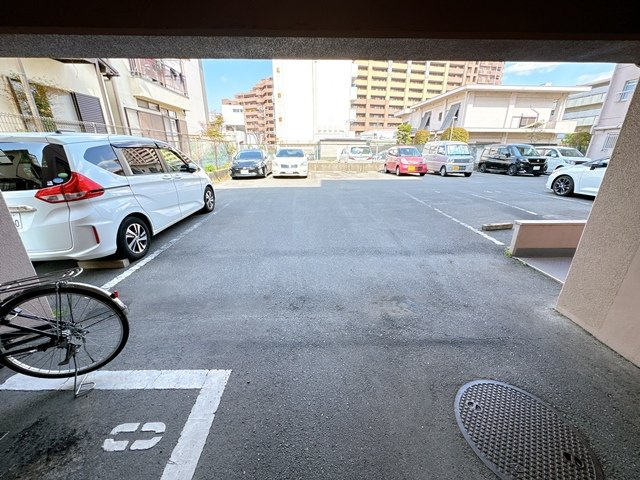 【駐車場】 | ユーハイツ千里