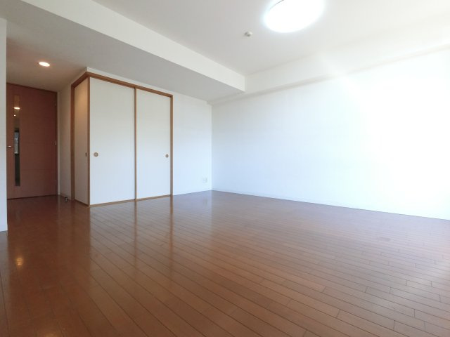 ダイアパレス西千葉グレートハイランドの居間・リビング
