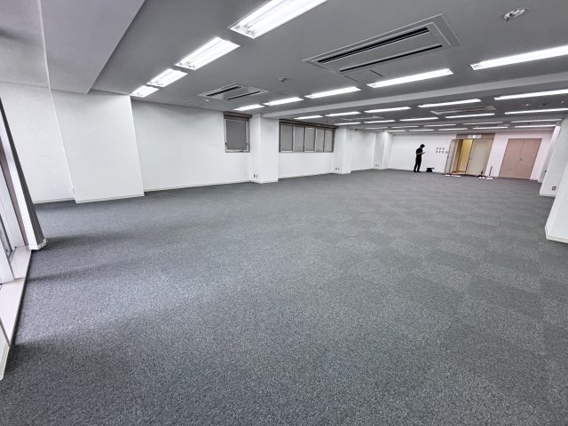 大阪市中央区平野町２丁目の事務所の内装