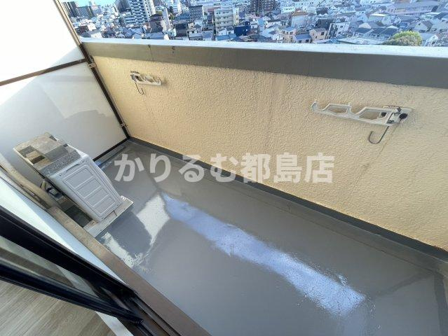 Mプラザ城東のバルコニー