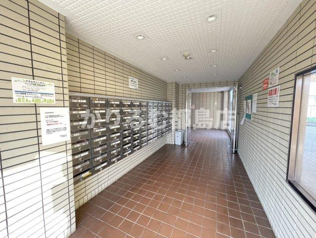 Mプラザ城東のエントランス