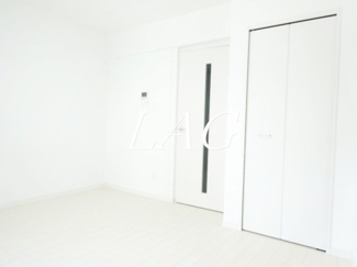 【居間・リビング】 | ディアレイシャス成増 | 洋室のお部屋です。